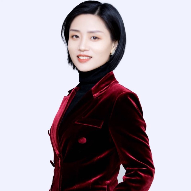 曾雅媛 · 尊苑瑜伽普拉提品牌经营者