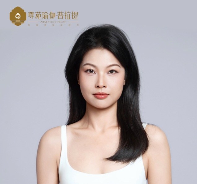 欧娜 · 尊苑瑜伽普拉提南山店门店店长