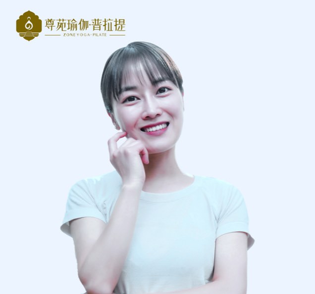 陈巧玲 · 尊苑瑜伽普拉提瑜伽老师